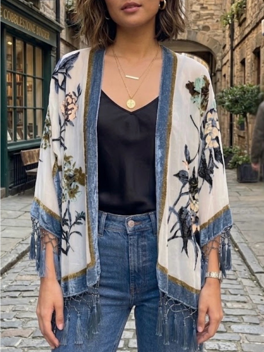 Chicos boho velvet floral print kimono with tassels open front Small medium